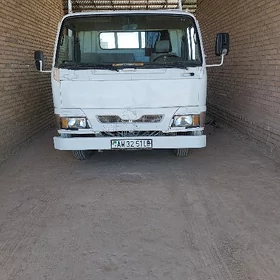 Mitsubishi Canter 2007