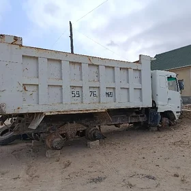 CAMC HN3310P38C3M 2009