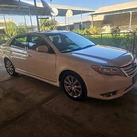 Toyota Avalon 2011