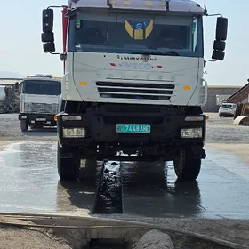 Iveco Trakker 2010
