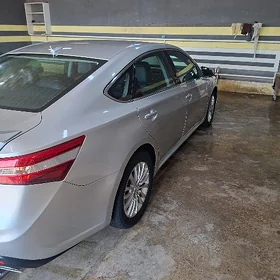 Toyota Avalon 2013