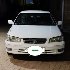 Toyota Camry 2001