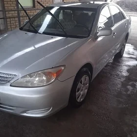 Toyota Camry 2002
