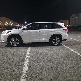 Toyota Highlander 2017