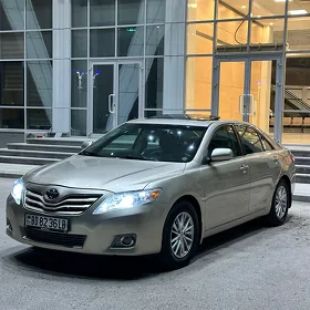 Toyota Camry 2010
