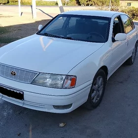 Toyota Avalon 1999