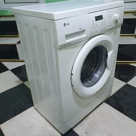 LG Stralny Mashyn