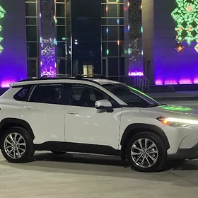 Toyota Corolla Cross 2023