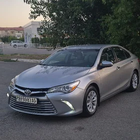 Toyota Camry 2016