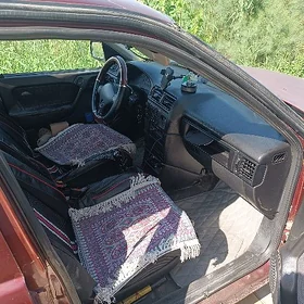Opel Vectra 1993