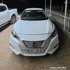 Nissan Versa 2022