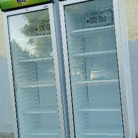 vitrina haladilnik витрина