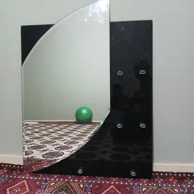 Ýüz görülýän aýna