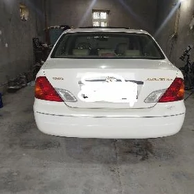 tayota awalon 2001