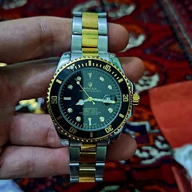 Rolex Submariner (Black/Gold)