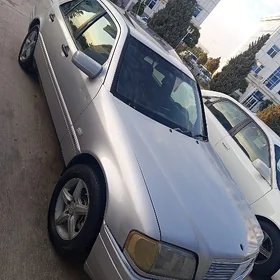 Mercedes-Benz C280 1994