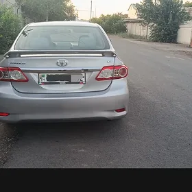 Toyota Corolla 2011