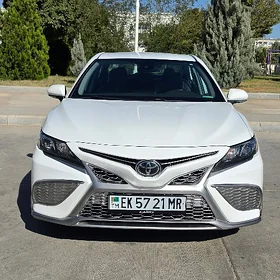 Toyota Camry 2022
