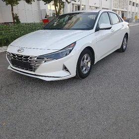 Hyundai Elantra 2021