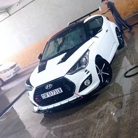 Hyundai Veloster 2013