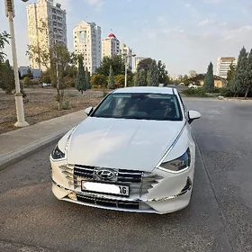 Hyundai Sonata 2021