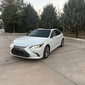 Lexus ES 350 2019