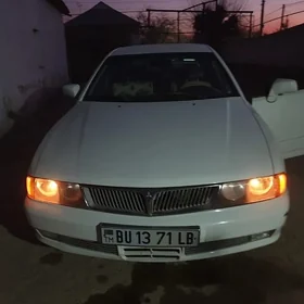 Mitsubishi Diamante 1997
