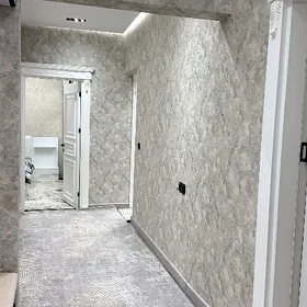 Мир 7/2  9этаж 3комн