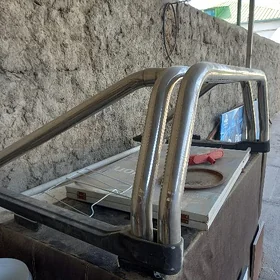 Hilux bagaź çelek duga
