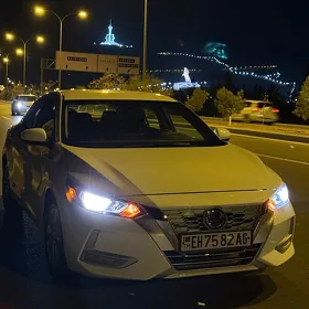 Nissan Sentra 2023