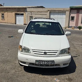 Toyota Sienna 2002