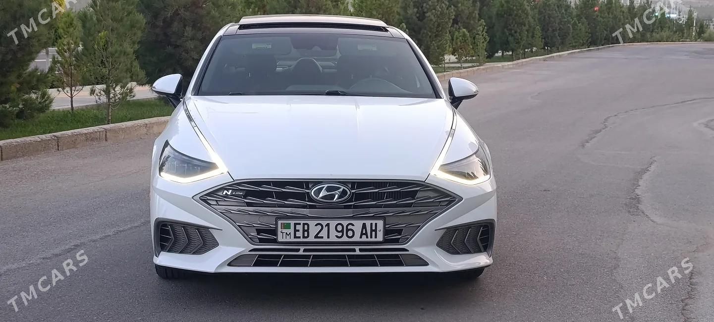 Hyundai Sonata 2021 - 1