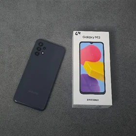 Samsung M13