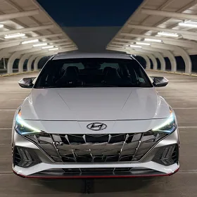 Hyundai Elantra 2021