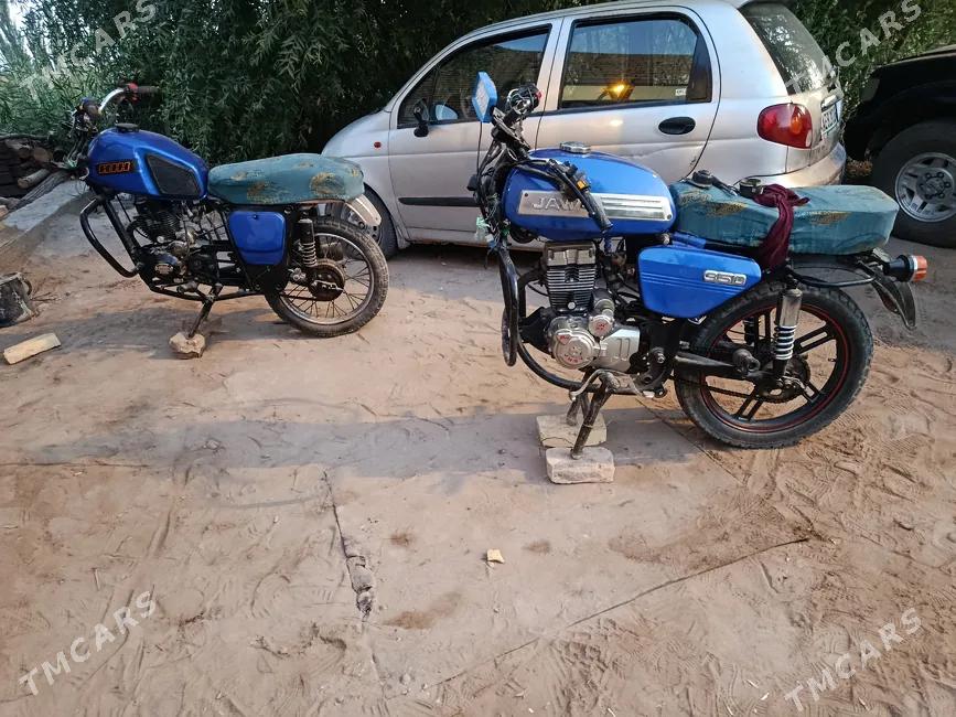 Jawa 300 2023 - 1