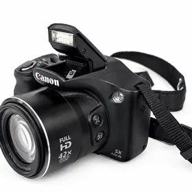 Canon PowerShot SX520 HS