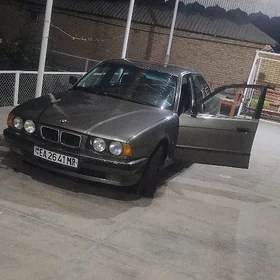 BMW 525 1989