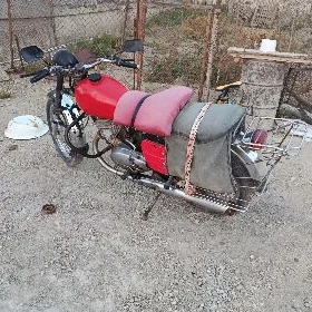 Iž Planeta 4 1988