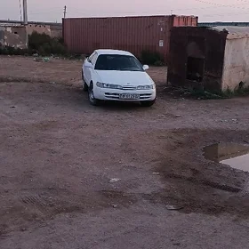 Toyota Marino 1992