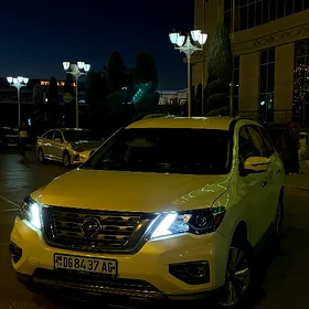 Nissan Pathfinder 2020