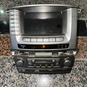 LEXUS LX470 MONITOR