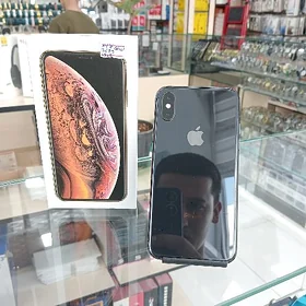 IPHONE XC
