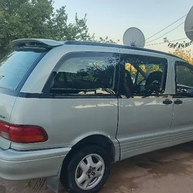 Toyota Previa 1992
