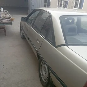 Opel Omega 1990