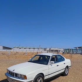 BMW 525 1989