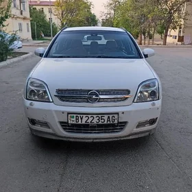 Opel Signum 2003