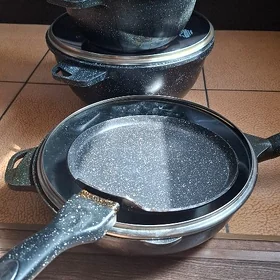кастрюли,сковородка,блинница