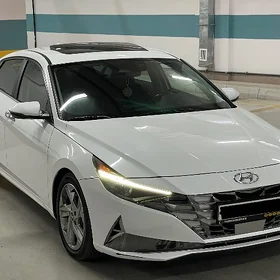 Hyundai Elantra 2021