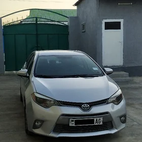 Toyota Corolla 2014
