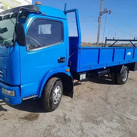 Mitsubishi Canter 2011
